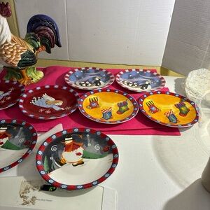 Festive Holiday Themed Plates Set